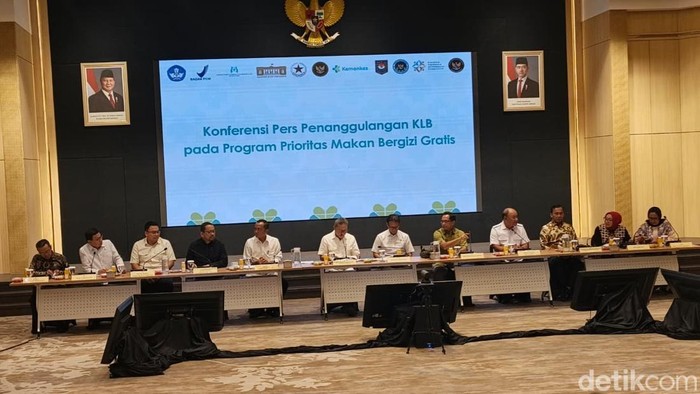 BGN Buka-bukaan, Ini Alasan MBG Tetap Lanjut Meski Banyak Anak Keracunan