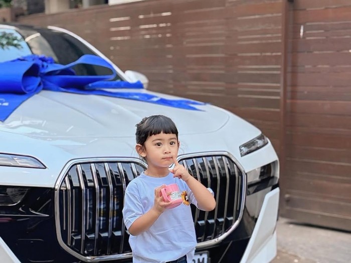 Yeay! Ria Ricis Beri Moana Mobil Baru