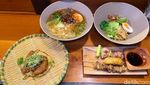 Mantan Corporate Chef Buka Warung Makan, Jual Ramen Kaki Lima Enak!