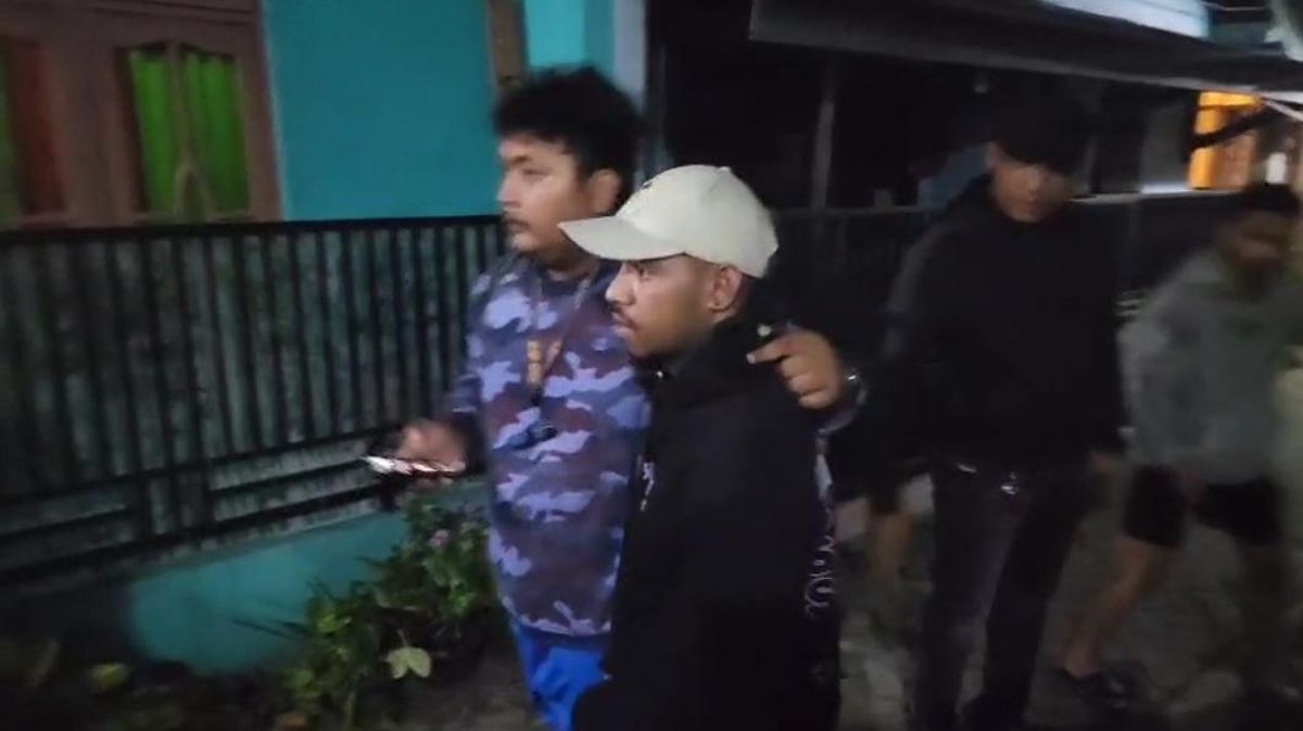 Silang Pendapat Rp 5.000 Berujung Pengeroyolan, Tukang Parkir Ditangkap Dramatis