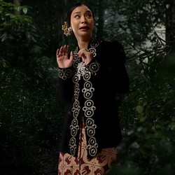 Urban Legend soal Pesugihan, Cast Warung Pocong Kasih Paham