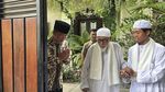 Momen Abu Bakar Baasyir Kunjungi Jokowi di Kediaman Sumber
