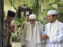 Kagetnya Jokowi Tiba-tiba Dikunjungi Abu Bakar Baasyir di Rumahnya