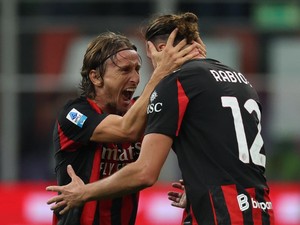 Rabiot Terkesan dengan Fisik Modric