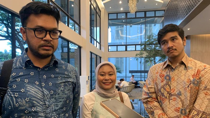 Aliansi Ekonom Indonesia (AEI) mendesak program Makan Bergizi Gratis (MBG) dihentikan sementara untuk dilakukan evaluasi secara menyeluruh.
