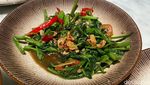 Kelezatan Ayam Goreng Rempah di Cipete Favorit Nicholas Saputra