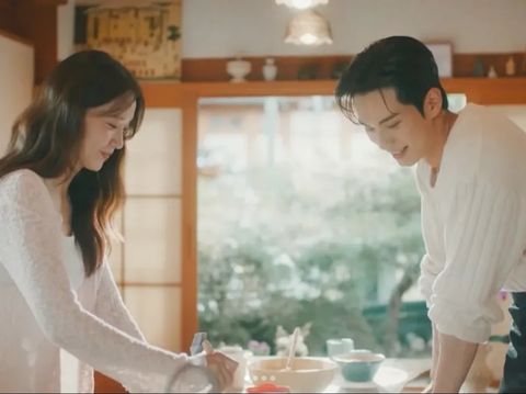 Bon Appetit, Your Majesty