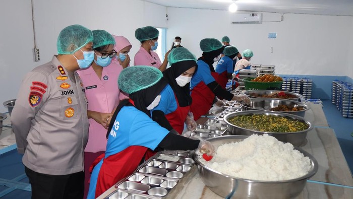 Dapur SPPG Polres Pelalawan resmi beroperasi dan siap mendistribusikan MBG ke ribuan siswa, Senin (29/9/2025).
