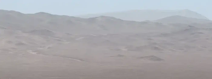 Gambar Mars dari Curiosity