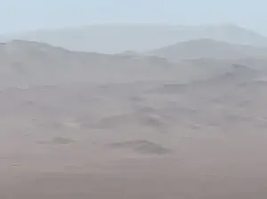 Robot Curiosity Tampilkan Gambar Mars Terbaru yang Sangat Detail