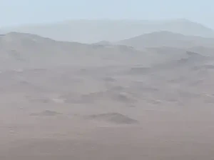 Robot Curiosity Tampilkan Gambar Mars Terbaru yang Sangat Detail
