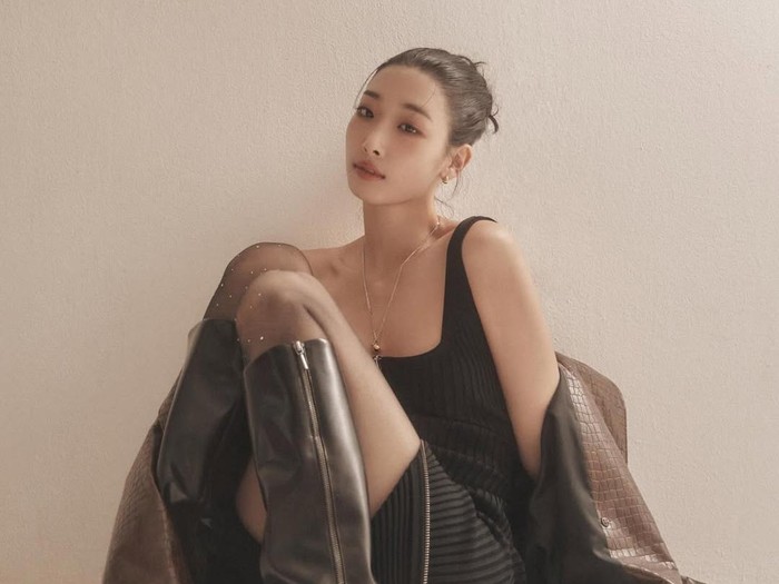 Gaya Ryu Da-in, pacar  Lee Chae-min. (Instagram @rxudain)