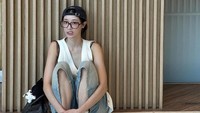 Sebelum Ryu Da In benar-benar terjun ke dalam industri akting, dirinya sempat keluar dari SMA sebelum lulus. Setelah itu, ia pun mengikuti ujian kesetaraan lulusan SMA atau setara Paket C di Indonesia. (Instagram @rxudain)