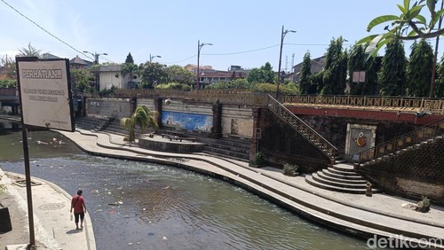 Ilustrasi - Kondisi Tukad Badung di Denpasar, Bali, beberapa waktu lalu. (Foto: Ni Made Lastri Karsiani Putri/detikBali)