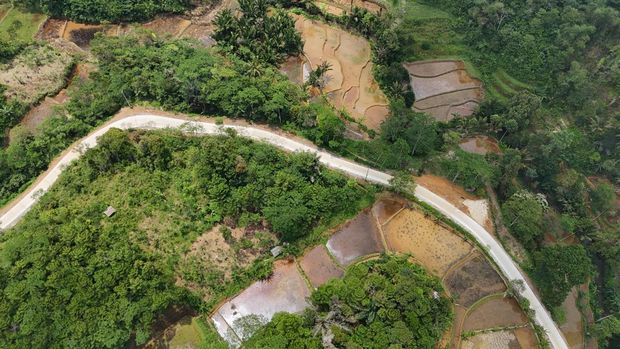 Jalan di Cilograng Banten selesai diperbaiki. (Dok. Pemprov Banten)