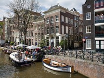 Warga Amsterdam Gugat Pemkot Protes Pariwisata Massal