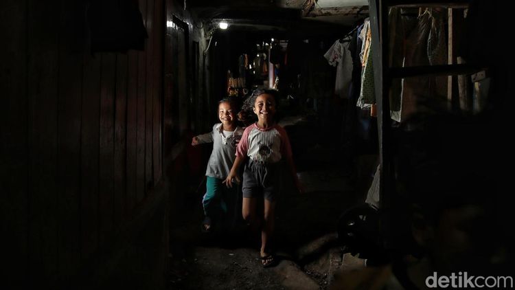 Potret Gulita Kampung Tongkol Jakut yang 27 Tahun Tak Kenal Matahari