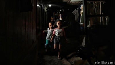 Potret Gulita Kampung Tongkol Jakut yang 27 Tahun Tak Kenal Matahari