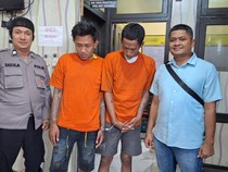 Tampang Maling di Surabaya yang Kamuflase dalam Got Saat Dicari Polisi