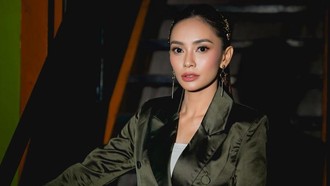 Masayu Anastasia Penasaran Mau Tummy Tuck Usai Fat Graft dan Lifting Dada Masayu Anastasia Penasaran Mau Tummy Tuck Usai Fat Graft dan Lifting Dada