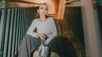 Masayu Anastasia mengaku kalau bisa ingin tiap tahun umrah. Setiap tahun sih pengin ke sana. Kalau ada panggilan, pasti gak bisa ditahan, jiwanya sudah di sana, ujarnya. (Foto: dok Instagram masayuanastasia)