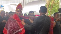 Momo dan suami, Nicola Reza Samudra, diulosi. Foto: Instagram Story @therealmomogeisha