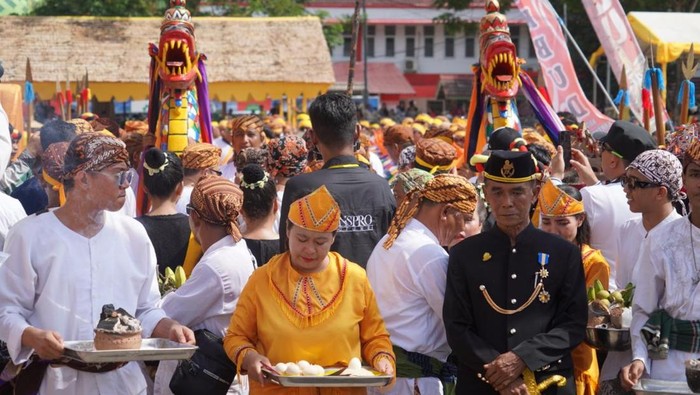 Pembukaan proses belimbur.