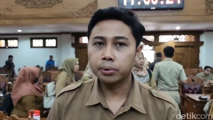 Perwakilan Aliansi Honorer Pati, Moh Ansori saat ditemui di DPRD Pati, Senin (29/9/2025).
