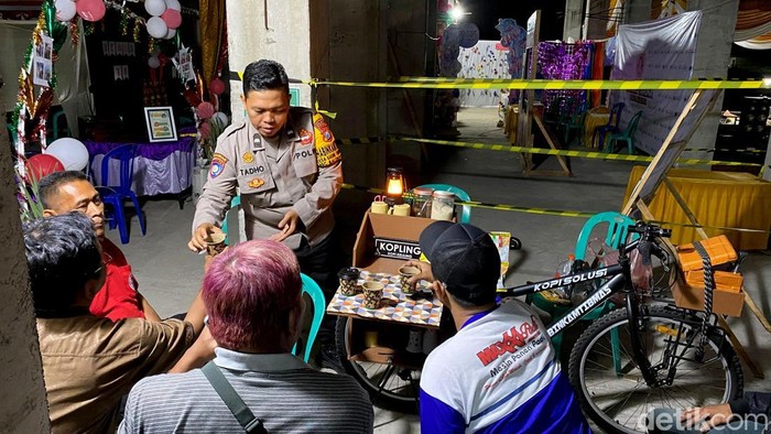 Potret Aipda Mukid Serap Aspirasi Warga Lewat Kopi