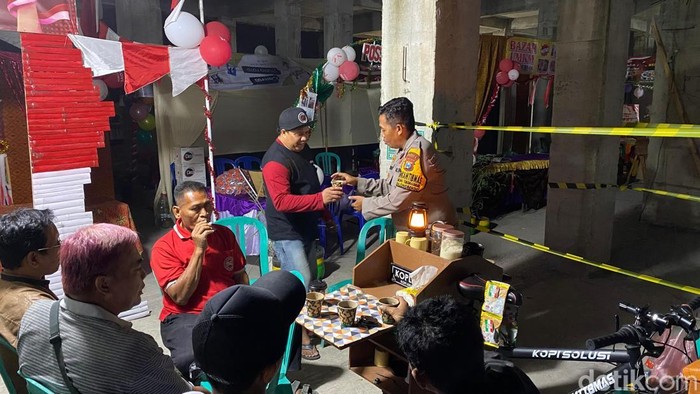 Potret Aipda Mukid Serap Aspirasi Warga Lewat Kopi