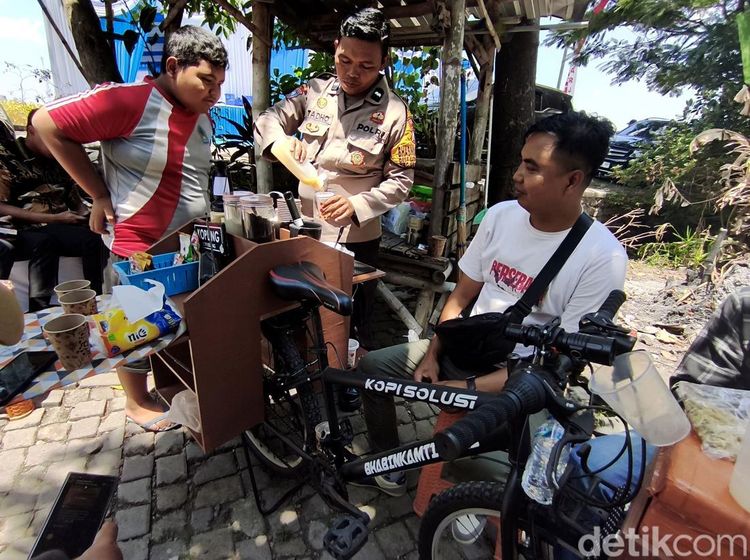 Potret Aipda Mukid Serap Aspirasi Warga Lewat Secangkir Kopi