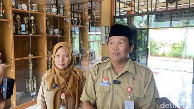 Suasana MBG di SMPN 11 Semarang, Kota Karangrejo, Kecamatan Gajahmungkur, Kota Semarang, Senin (29/9/2025).