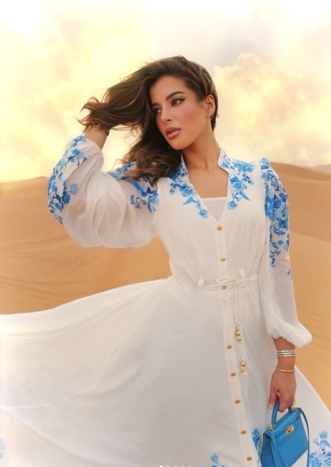 Melalui unggahan eksklusif di Instagram Story miliknya, Tasya Farasya akhirnya mengakui bahwa suaminya, Ahmad Assegaf melakukan penggelapan dana. Hal tersebut diungkapkannya saat menjawab salah satu pertanyaan dari netizen yang berbunyi, Memong itu berita yang digadein sama nilep uang bener kah?. Tasya pun menjawab singkat, Ya. Foto: Instagram/@tasyafarasya