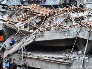 Tangisan Sejumlah Korban Terdengar di Reruntuhan Musala Ambruk Ponpes Sidoarjo