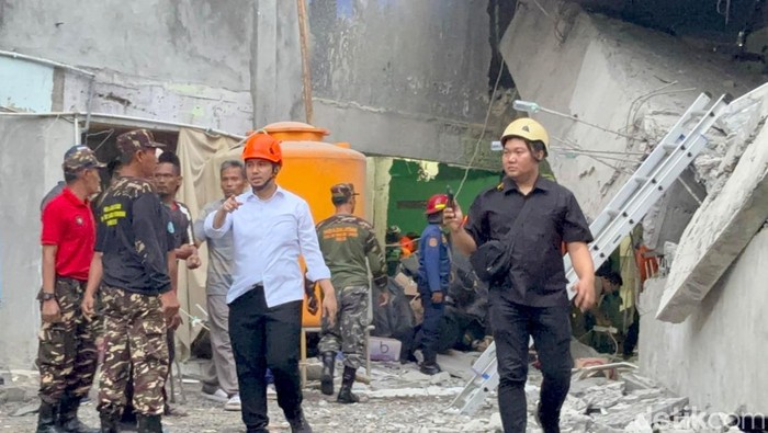 Wagub Jatim Emil Dardak datangi Ponpes Al Khoziny Sidoarjo yang ambruk