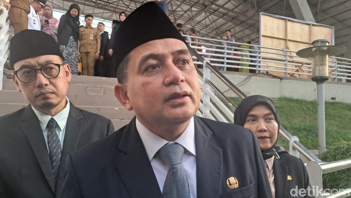 Wali Kota Makassar Munafri Appi Arifuddin usai melantik 263 pejabat pengawas atau eselon IV di tribun Lapangan Karebosi, Jalan Ahmad Yani, Senin (29/9/2025).