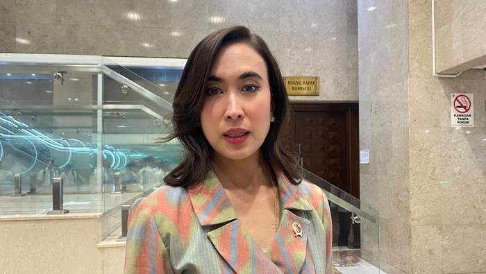 Menteri Pariwisata (Menpar) Widiyanti Putri Wardhana di gedung DPR, Senayan, Jakarta Pusat, Senin (29/9/2025).