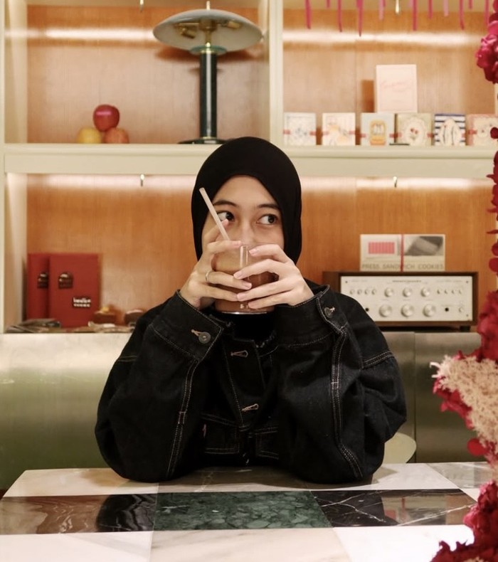 Adiba Khanza Adiba Khanza