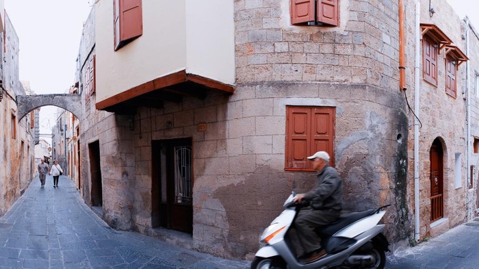 Area old town di Pulau Rhodes, Yunani