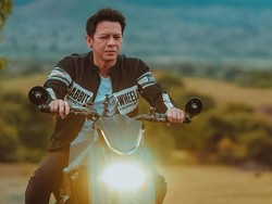 Syuting Dilan, Ariel NOAH Bakal Gas Motoran Terus