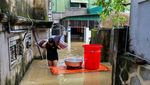 Banjir Rendam Nghe An, Warga Vietnam Evakuasi Kendaraan dan Barang