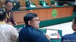 Bedu Hadiri Sidang Perdana Cerai