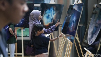 Belajar Benda Langit Lewat Pekan Astronomi di Planetarium