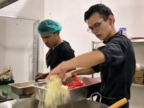 Mengintip Kegiatan Chef Dapur MBG Masak Ribuan Makanan dalam Sehari