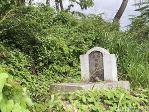 Misteri Makam di Tanjakan Gombel Semarang, Ternyata...
