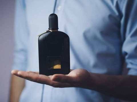 Ilustrasi parfum pria Ilustrasi parfum pria