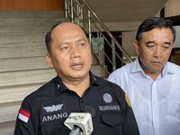 Harga Emas di Pegadaian 30 November 2025: Galeri 24 dan UBS Menguat