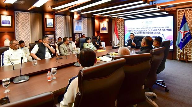 Ketum PP Persatuan Sambo Indonesia (PP Persambi) Krisna Bayu menemui Wakil Ketua Majelis Permusyawaratan Rakyat Republik Indonesia (MPR RI) Edhie Baskoro Yudhoyono terkait Kejuaraan Dunia Sambo Remaja dan Junior.