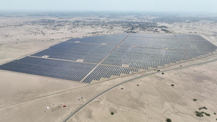 A drone view of technicians standing at the Aden Solar Power Plant, Yemen's first large-scale solar power plant near Aden, Yemen August 30, 2025. REUTERS/Fawaz Salman