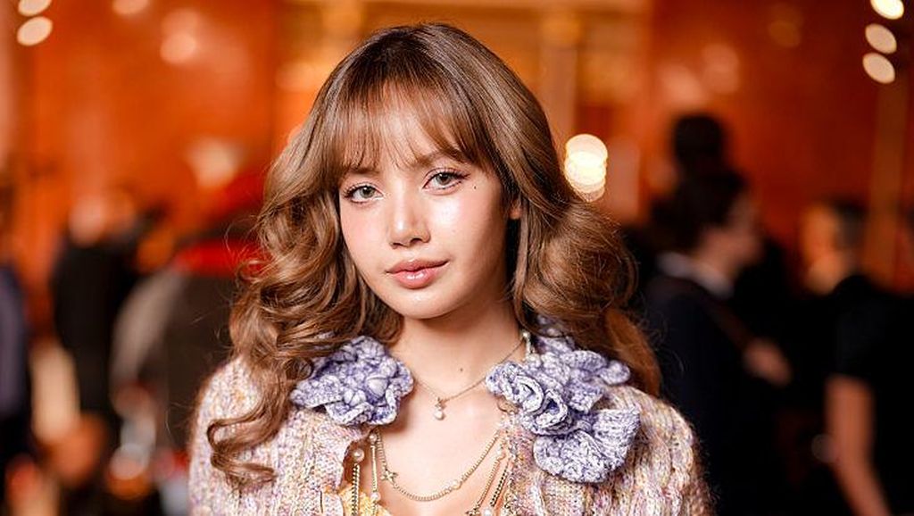 Video: Lisa BLACKPINK Bakal Main Film Bareng Ma Dong Seok